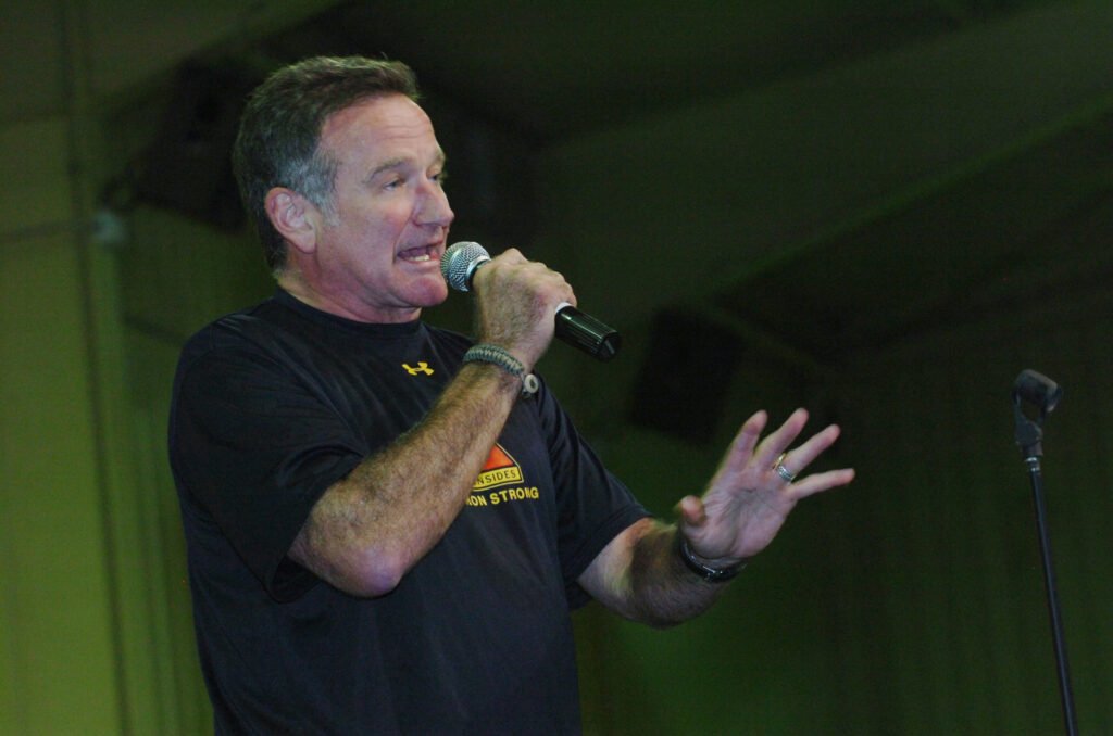 Sgt. 1st Class Jeff Troth, Public domain, via Wikimedia Commons