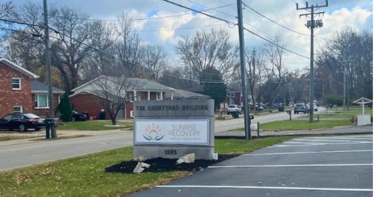 PHP vs IOP Jeffersonville outpatient rehab comparison therapy session
